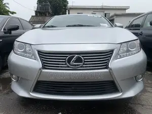 Lexus ES 2013 Silver