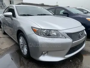 Lexus ES 2013 Silver