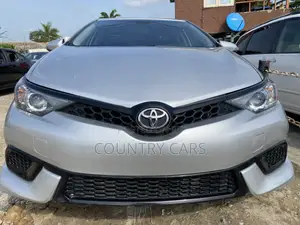 Toyota Corolla 2017 Silver