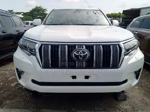 Toyota Land Cruiser Prado 2022 White