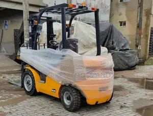 5ton Un Isuzu Forklifts