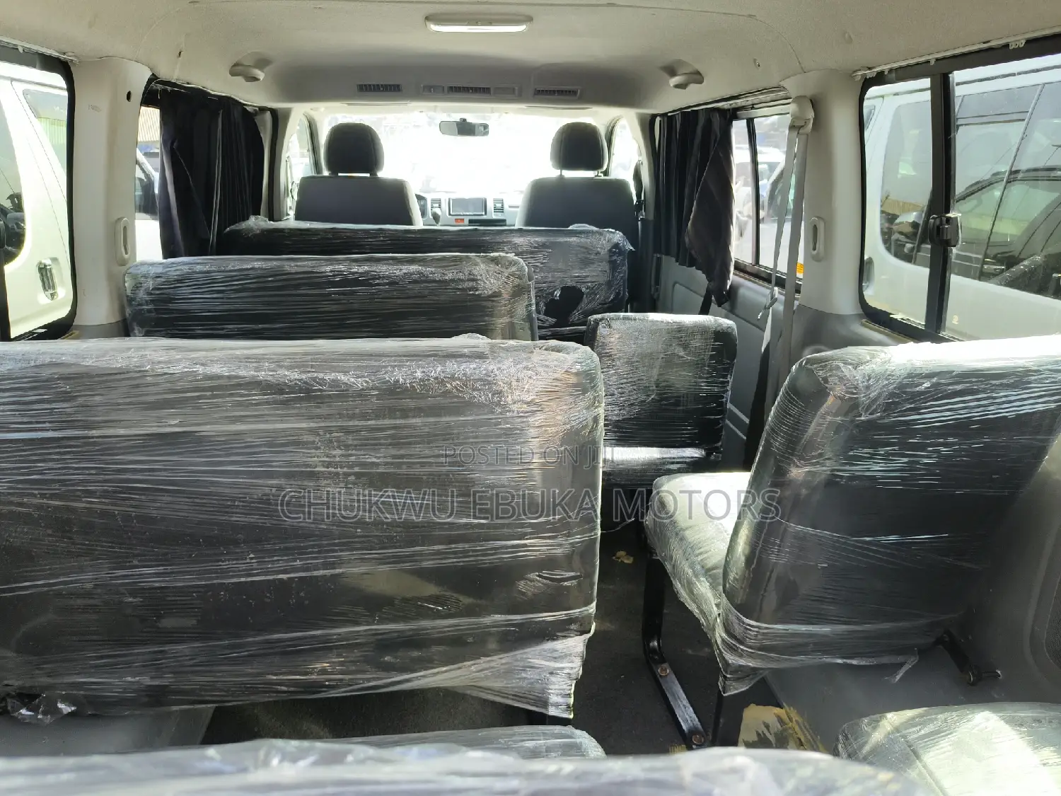 Toyota HiAce 2013 Grey