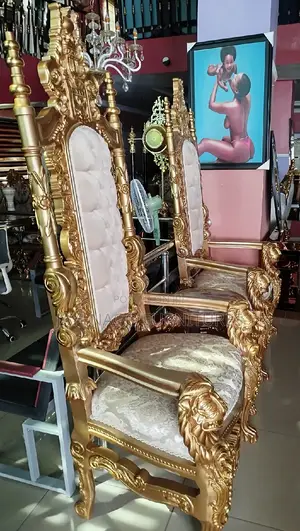 Newly Designed Highly Quality Royal Kings Chair