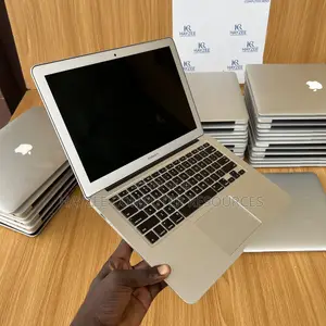 Laptop Apple MacBook Air 2017 8GB Intel Core I5 SSD 256GB