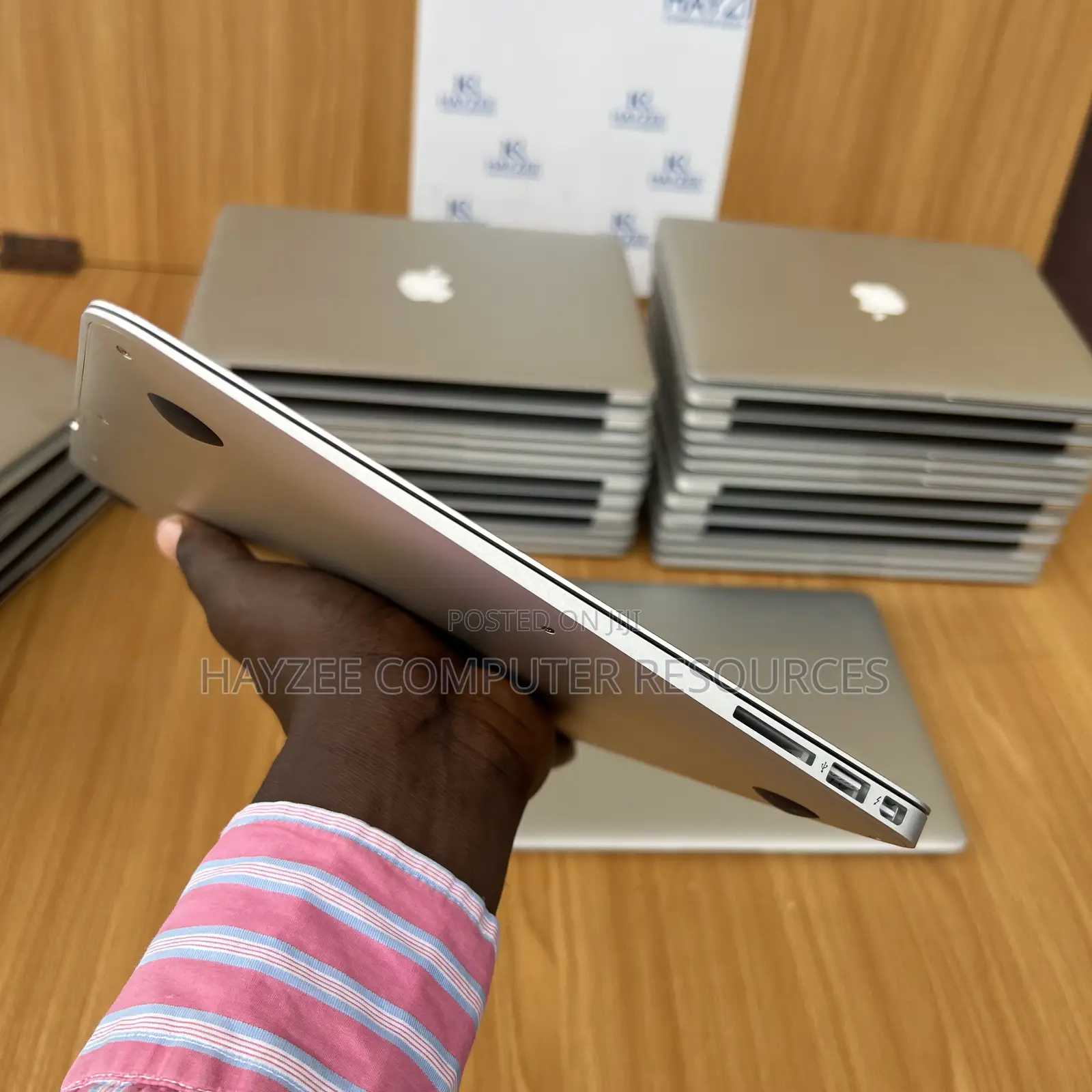 Laptop Apple MacBook Air 2017 8GB Intel Core I5 SSD 256GB
