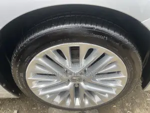 Lexus ES 350 FWD 2015 Silver