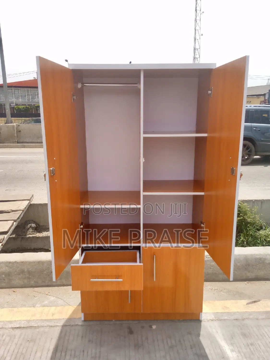 A Quality 3ft Wide by 6ft Tall Wardrobe