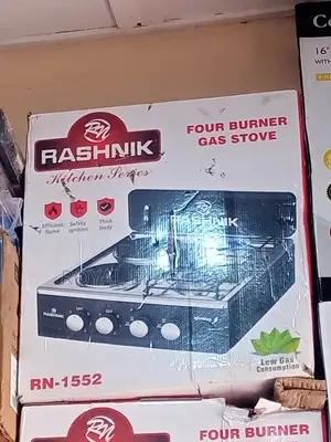 Powerful Rashnik 4 Burner Gas Stove.