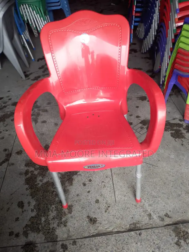 Plastic Chair With Arm and Iron Legs in Port-Harcourt Furniture