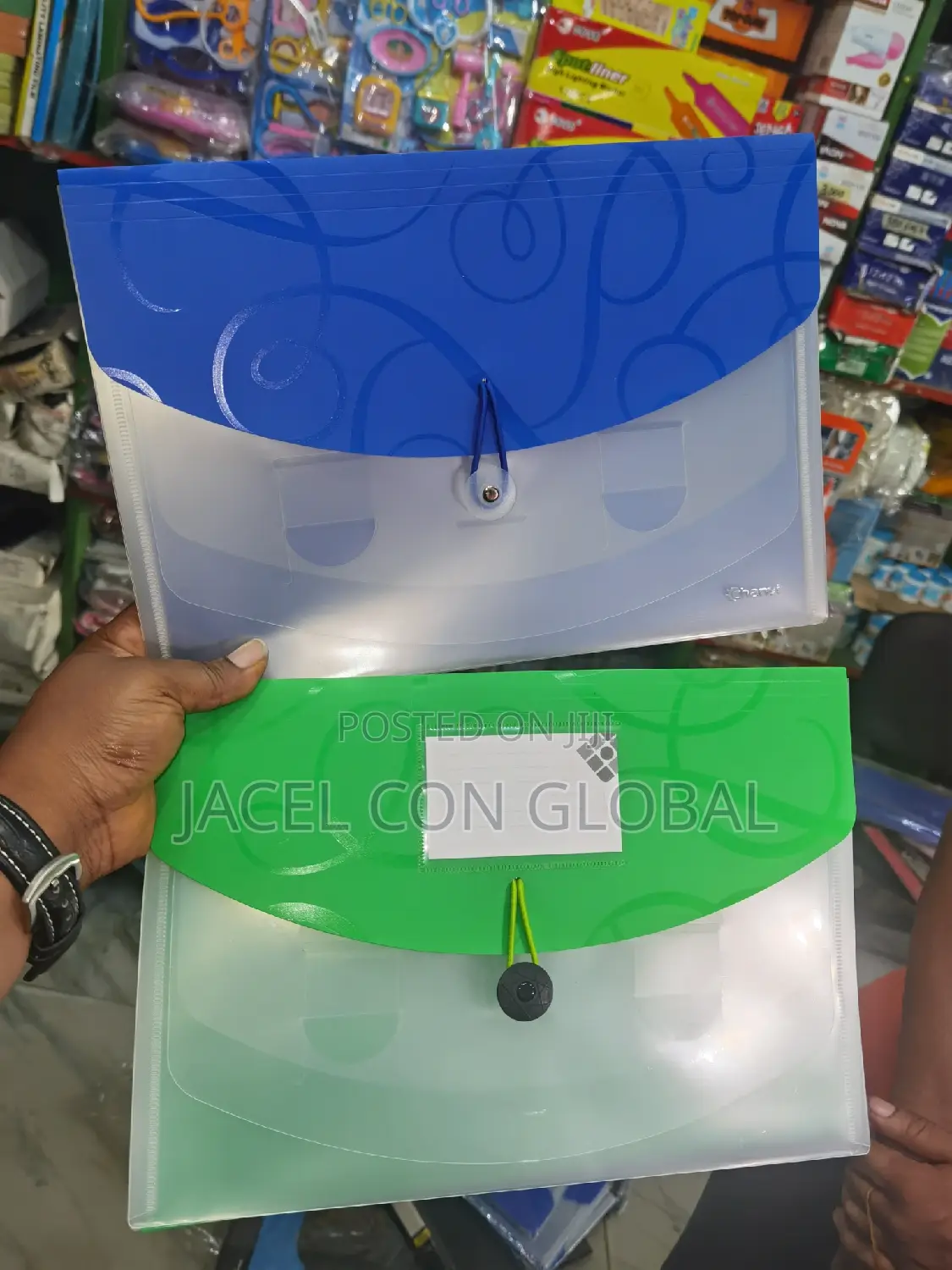 Expanding File Folder (Available in Different Colors)