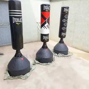Everlast Commercial Kickboxing Punching Bag