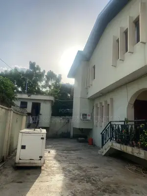 4bdrm Block of Flats in Omole Phase 1 for sale