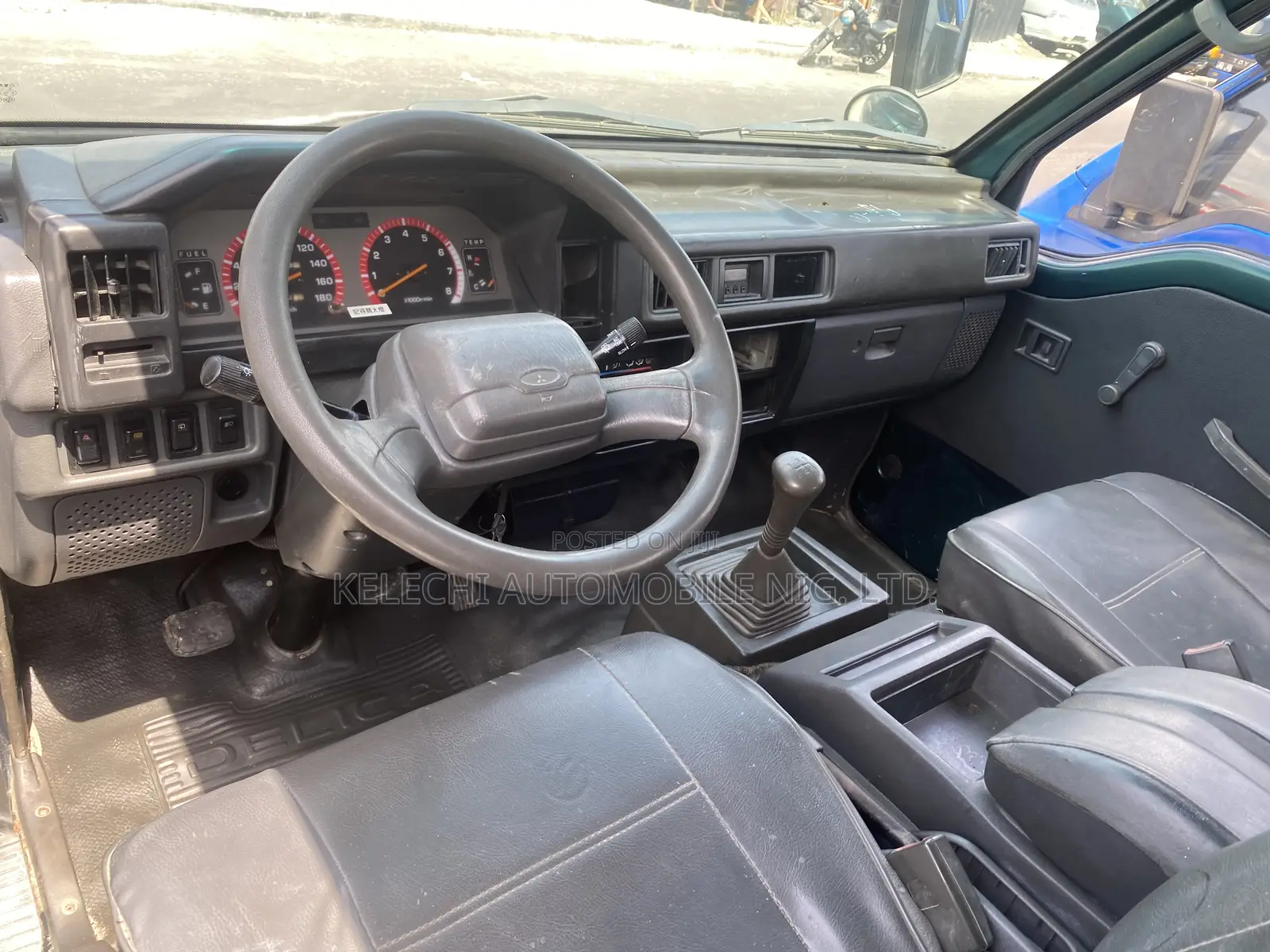 Mitsubishi Delica 2004 Green