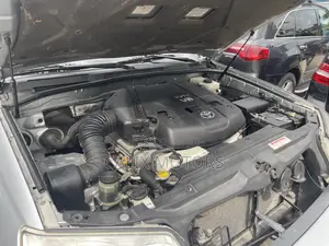 Toyota 4-Runner 2005 Silver