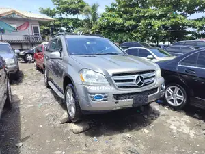 Mercedes-Benz GL-Class GL 450 2008 Gold