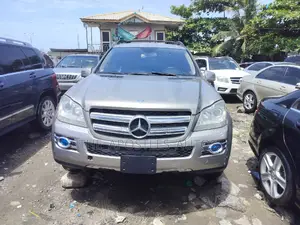 Mercedes-Benz GL-Class GL 450 2008 Gold