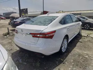 Toyota Avalon 2014 White