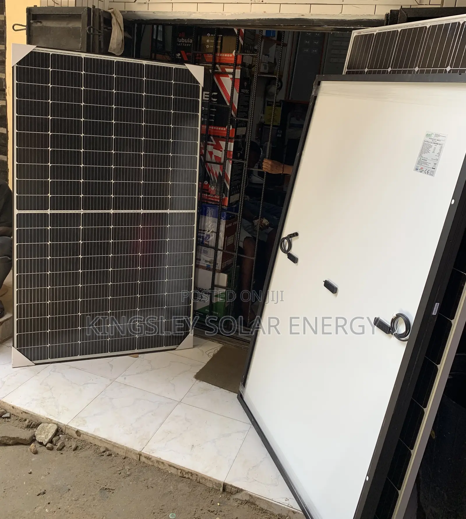 Jinko Solar Panel Halfcut 400watts