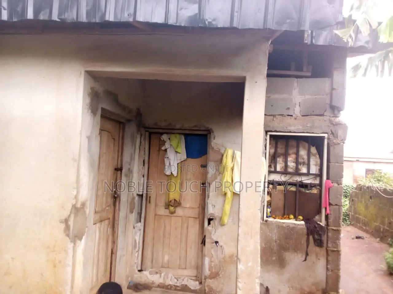 3bdrm Bungalow in Lusada Agbara Lagos for sale