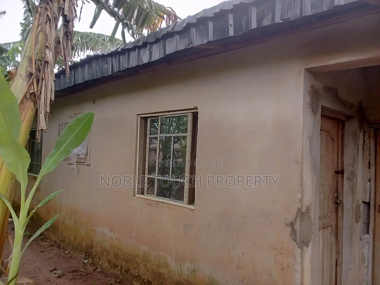 3bdrm Bungalow in Lusada Agbara Lagos for sale