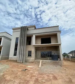 4bdrm Townhouse/Terrace in Kado for sale