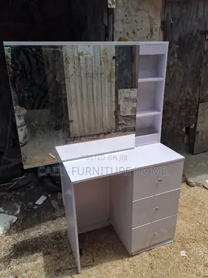 5ft X 3ft Drsser