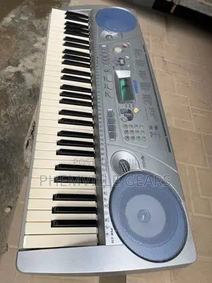 Neat Uk Used PSR 275 Keyboard