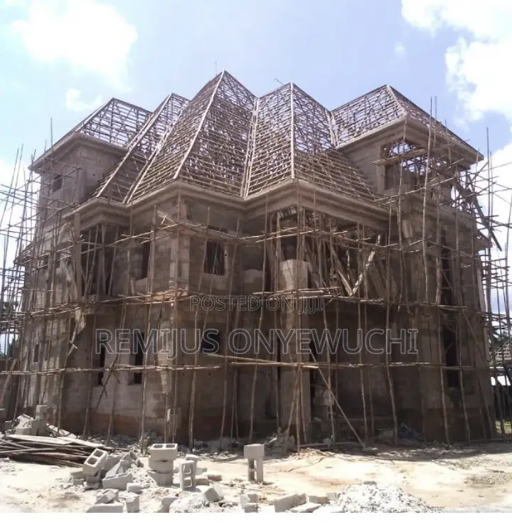 Roofing Carpenter