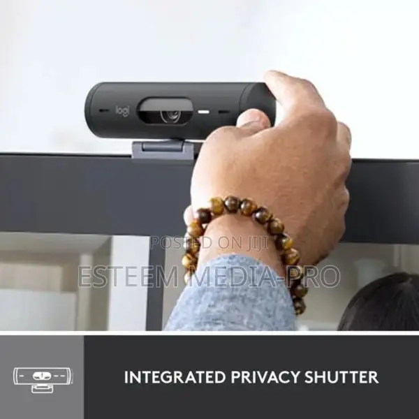 Logitech Brio 500 Full HD Webcam With Auto Light Correction