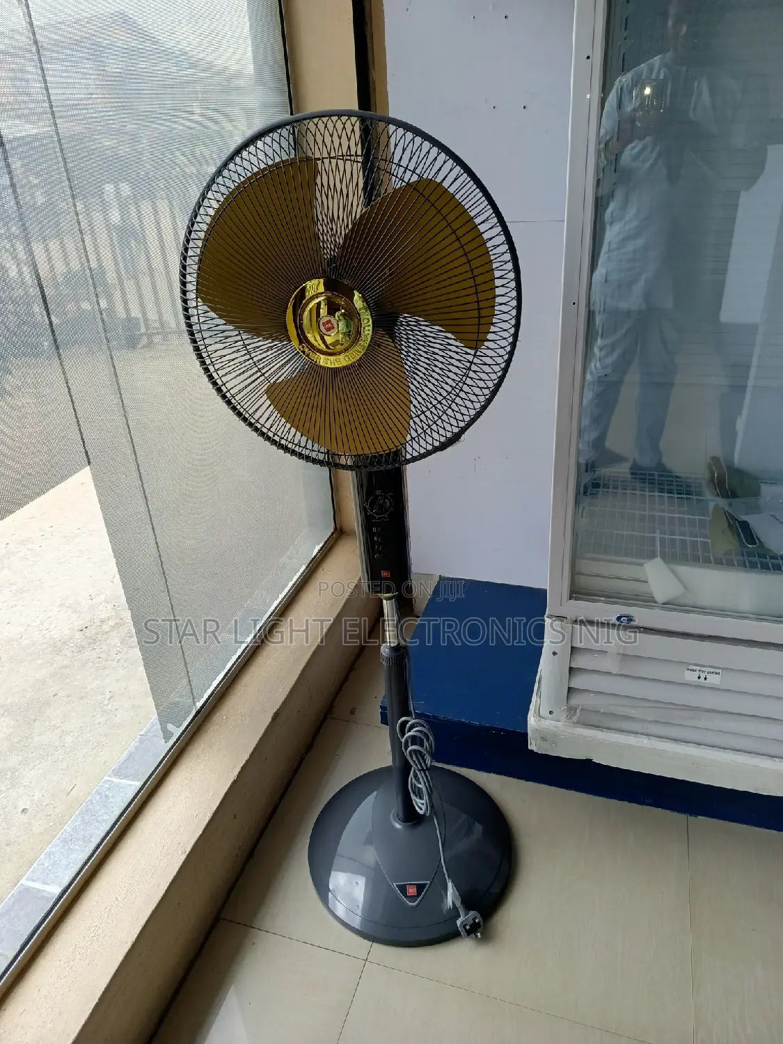Kdk Fan P40u
