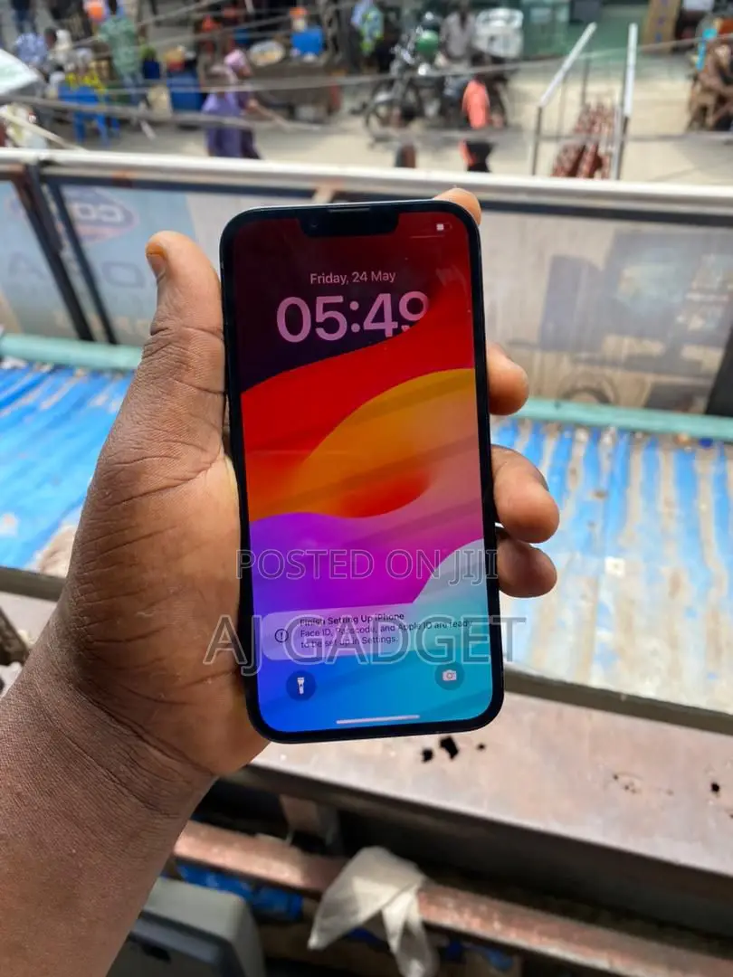 Apple iPhone 13 128 GB Black