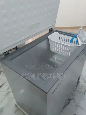 New, Durable Skyrun 200l Bd-200a Chest Freezer