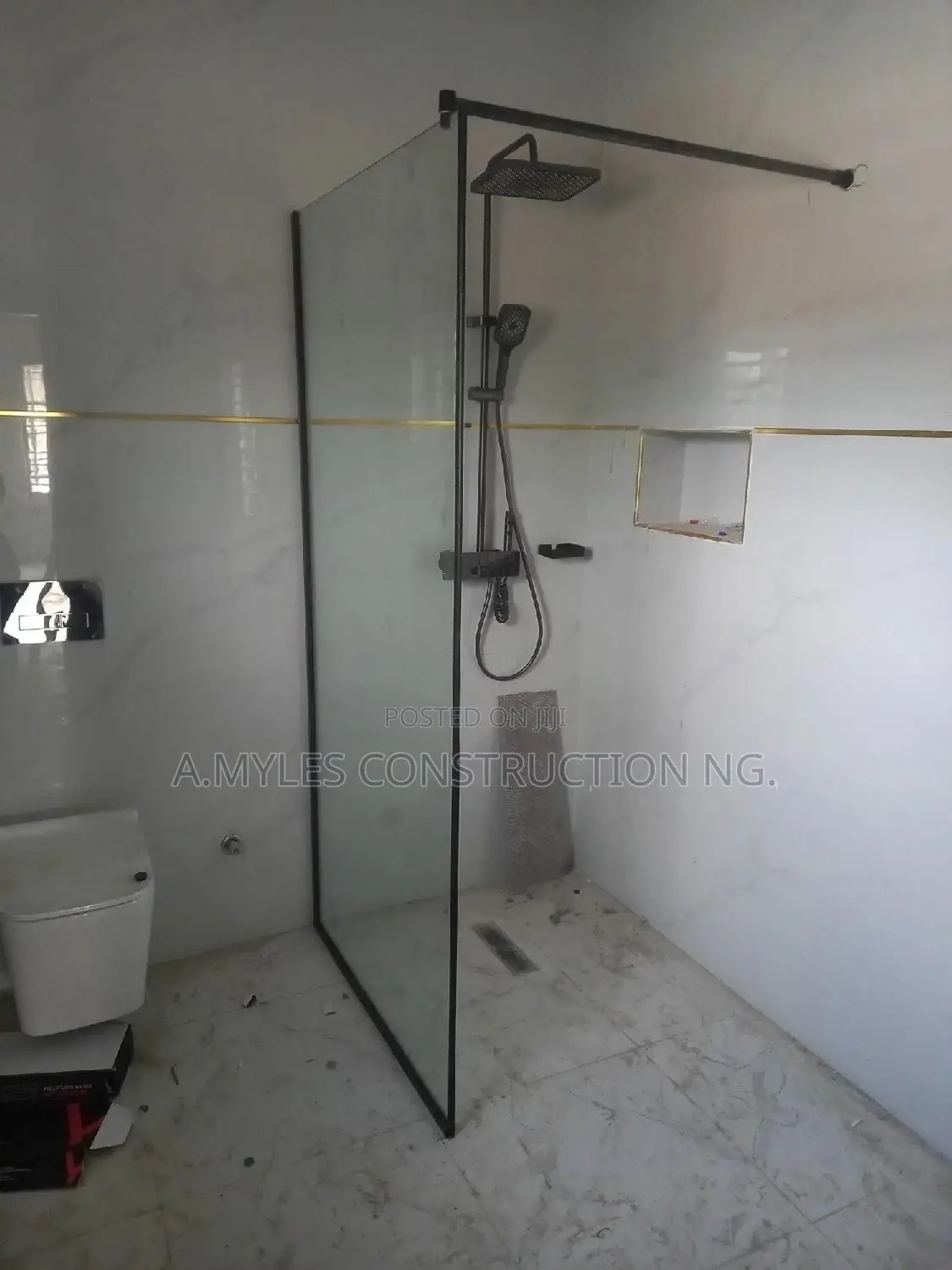 Exclusive Shower Cubicles