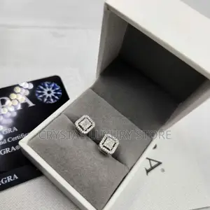 Top Quality Stud Earrings