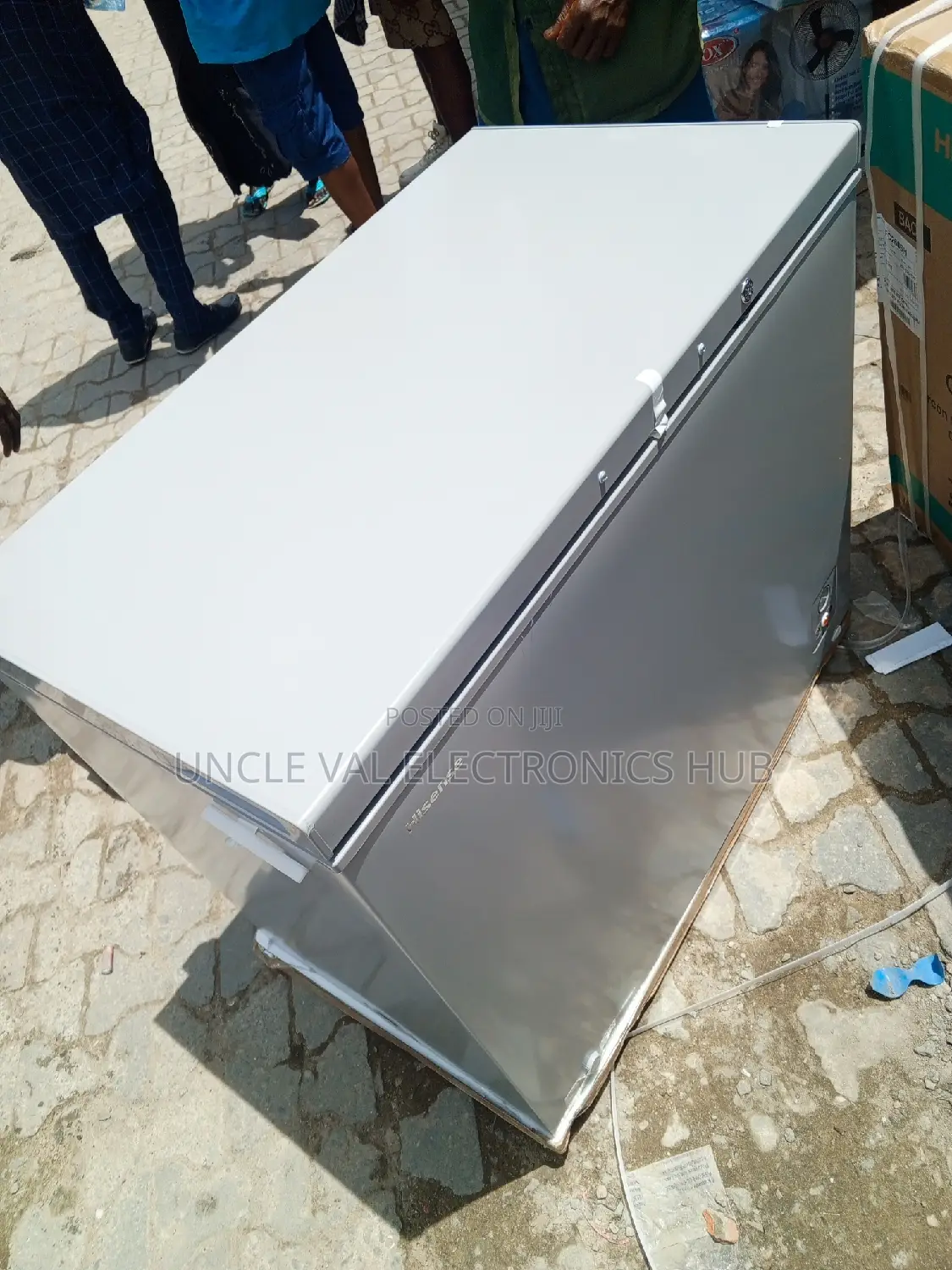 Hisense Chest Freezer FC340SH