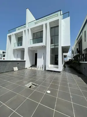 Furnished 5bdrm Duplex in Private Estate Osapa for sale