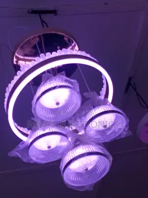 Top Class 4-Box Multicolor Dropping Chandelier Light