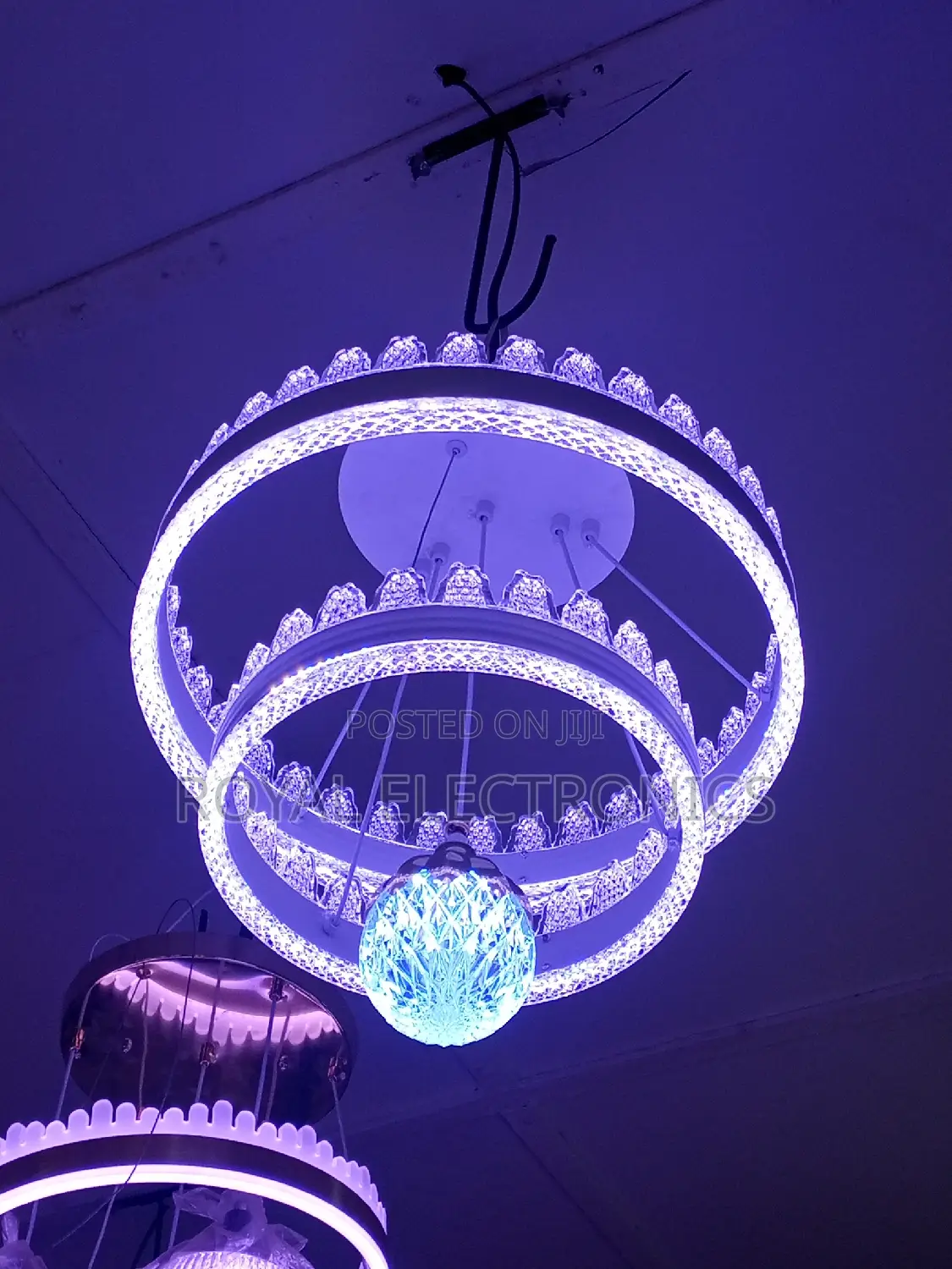 World Class Royal Chandalier Led Light