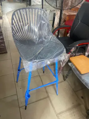 High Quality Bar Stools for Restaurants, Bars and Home Use