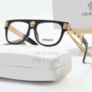 Versace Glasses
Product Code: 6419534