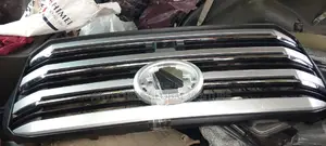 Toyota Land Cruiser Front Grill 2023 Model