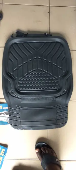 Infinity Footmart Universe Make