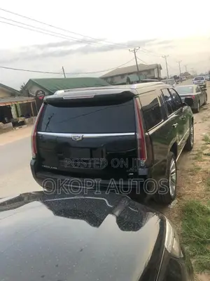 Cadillac Escalade 2015 Black