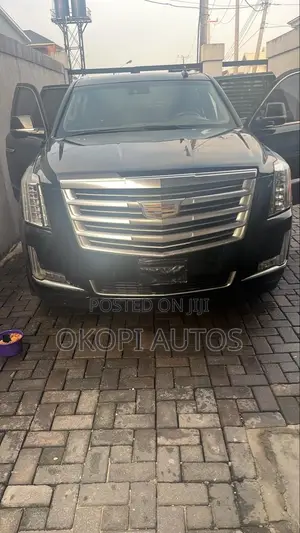 Cadillac Escalade 2015 Black