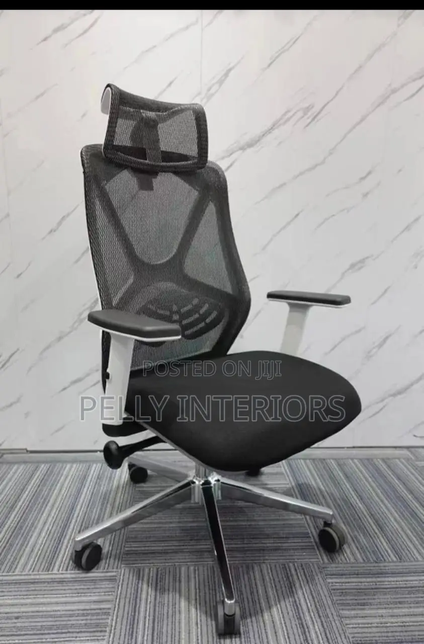Executive Office Chair With Headrest