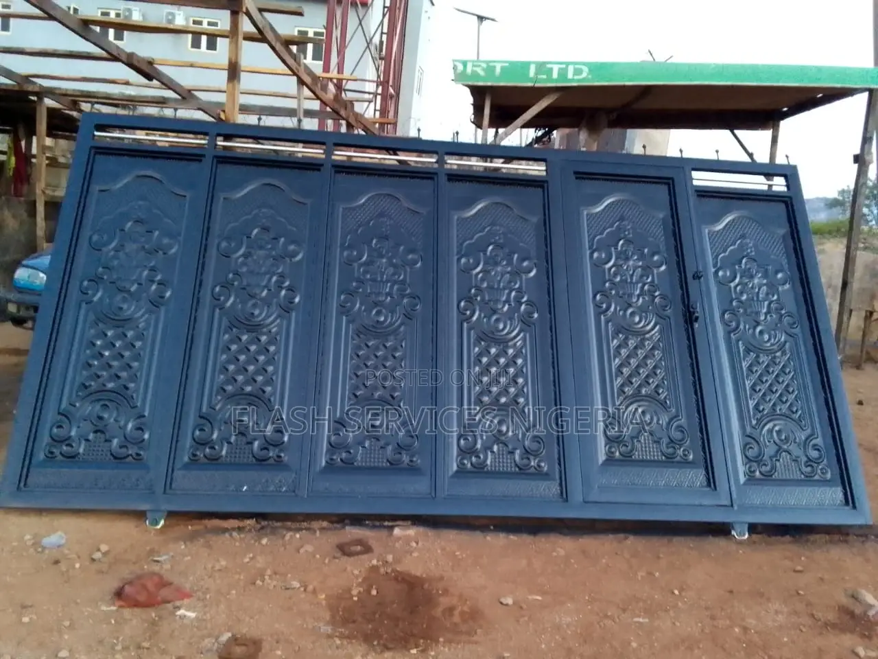 WELDER / Professional Welding / Metal Fabrications