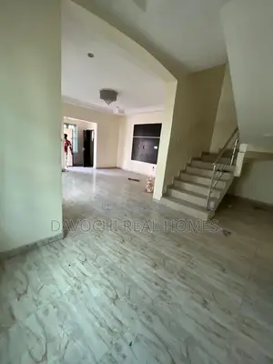 4bdrm Duplex in Southern View Estate, Lekki for rent