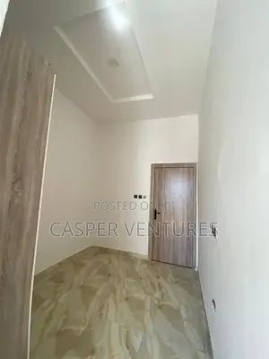 4bdrm Duplex in Vgc for rent