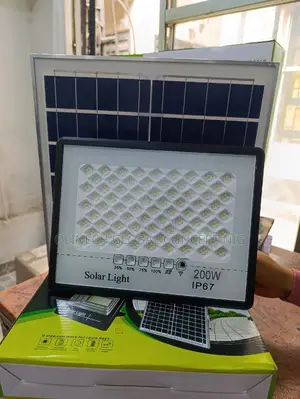 On Sale 200 Watt Solar Street Light