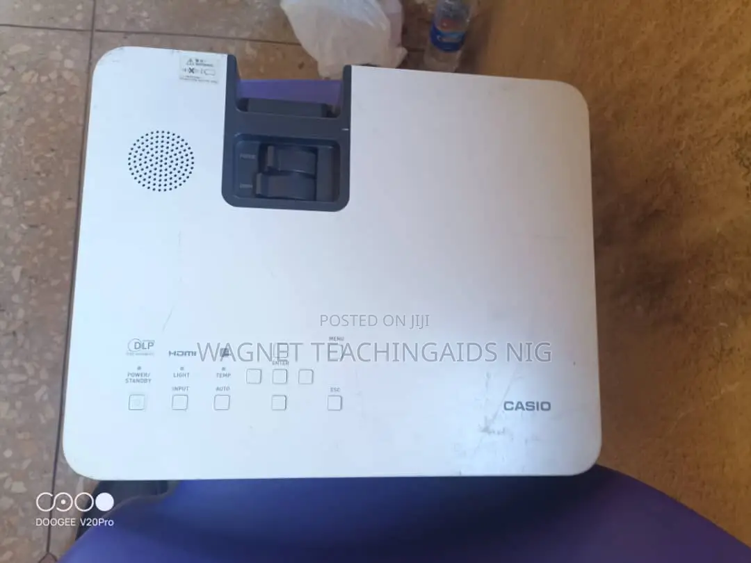 Good Quality Projector for Rent
